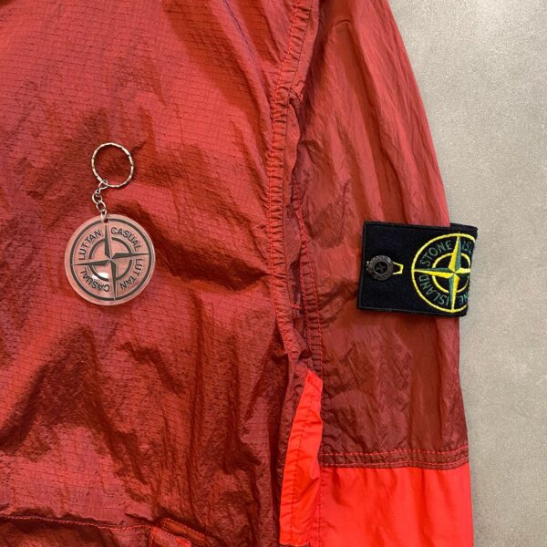NYLON METAL WATRO RED