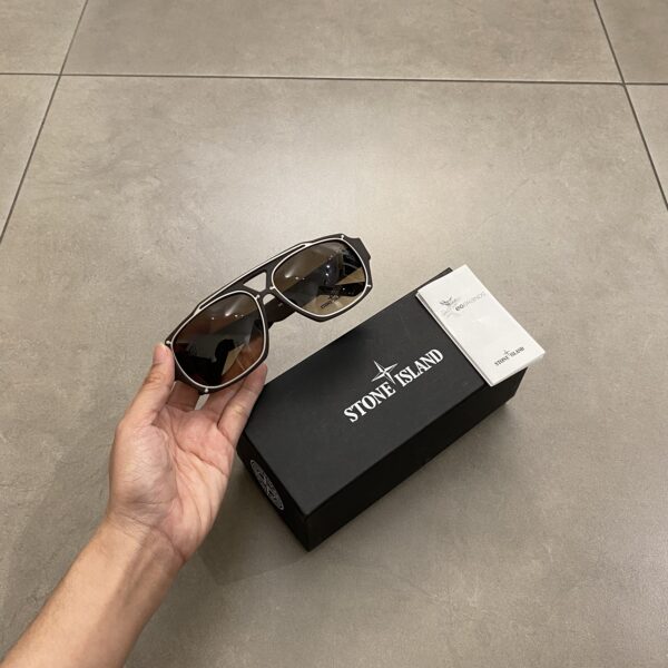 GLASESS STONE GREY