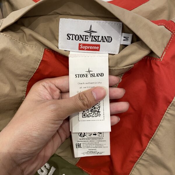 SUPREME X STONE ISLAND TELA LOGO