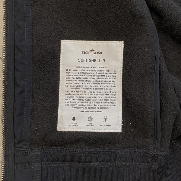 SOFT SHELL R BLACK JACKET