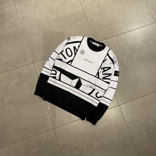 STONE ISLAND LOGO BLACKWHITE