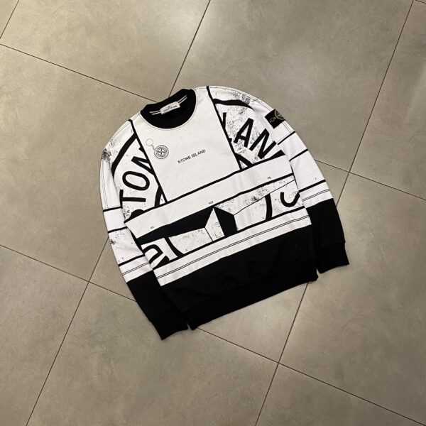 STONE ISLAND LOGO BLACKWHITE
