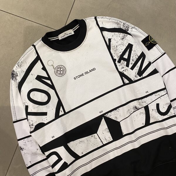 STONE ISLAND LOGO BLACKWHITE