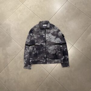 DISSOLVING CAMO JACKET