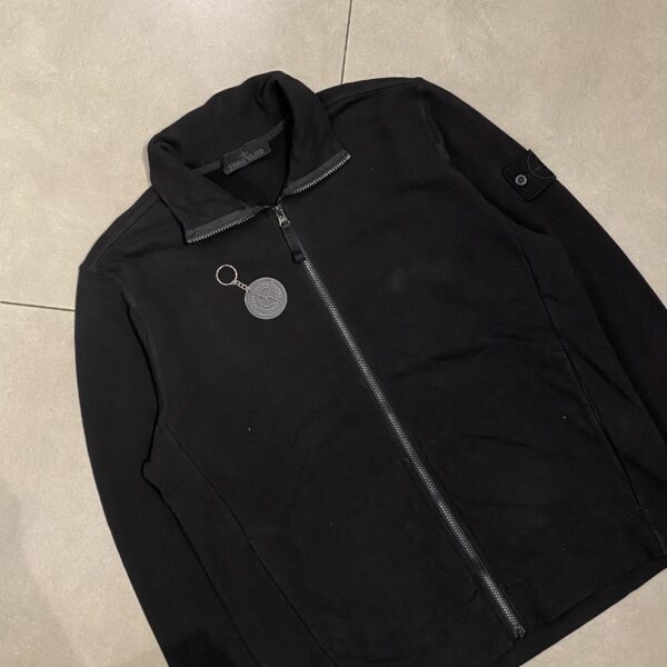 ZIP GHOST PIECE BLACK