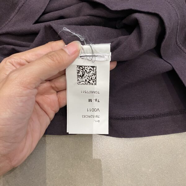 TSHIRT STONE LOGO
