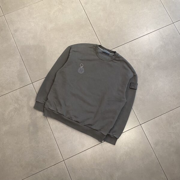GHOST CREWNECK GREY