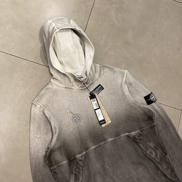 IMG_2603 HOODIE DUST CLOSELOOP PROJECT