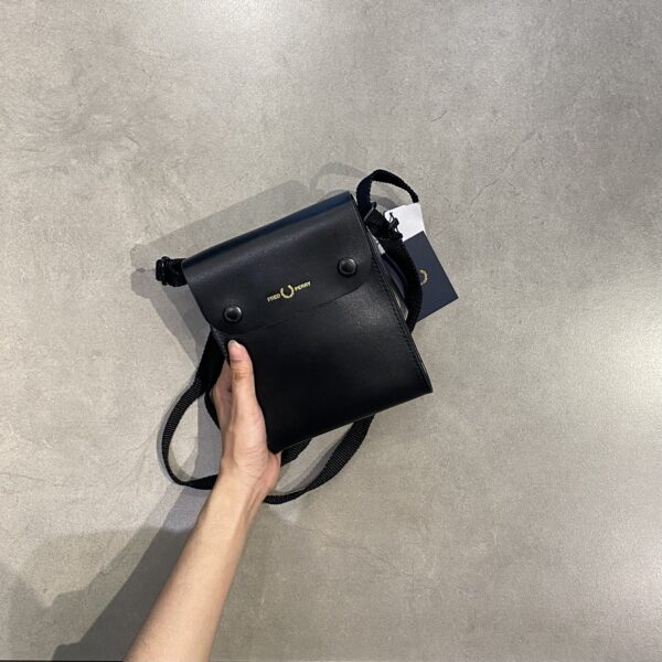 LEATHER POUCH SLING BAG