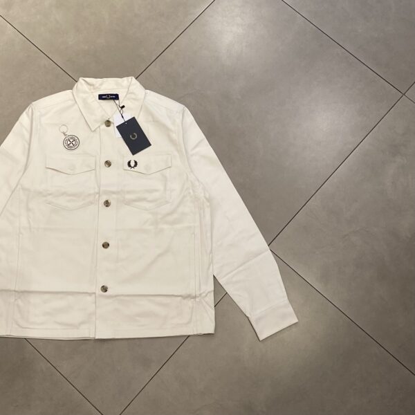 OVERSHRIT FRED PERRY BROKEN WHITE