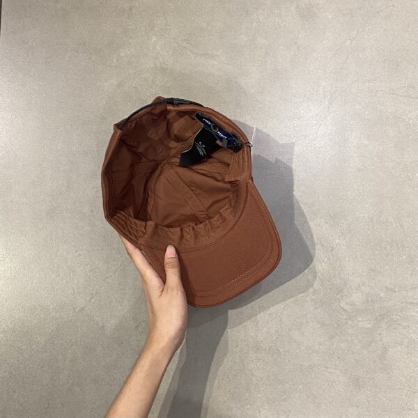 CAPS FRED PERY BROWN