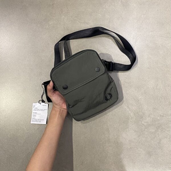 SLING BAG NYLON NIGHTGREEN