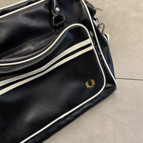 HOLDAL BAG FRED PERRY BLACK