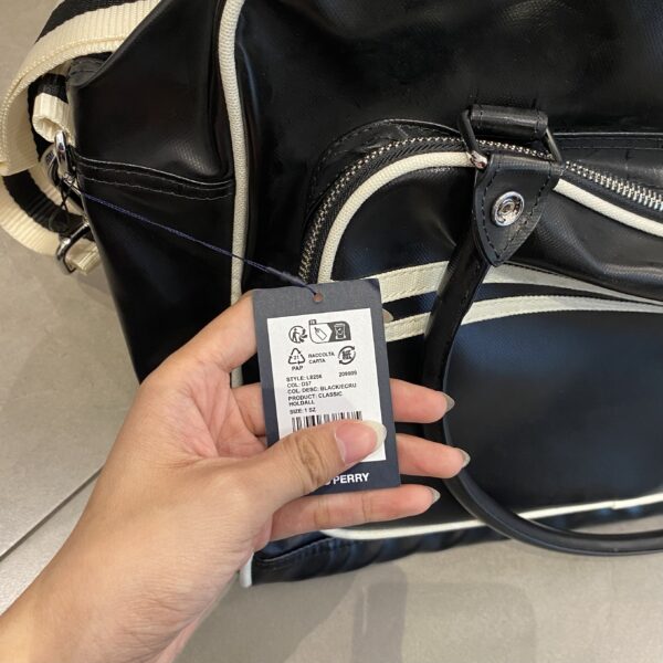 HOLDAL BAG FRED PERRY BLACK